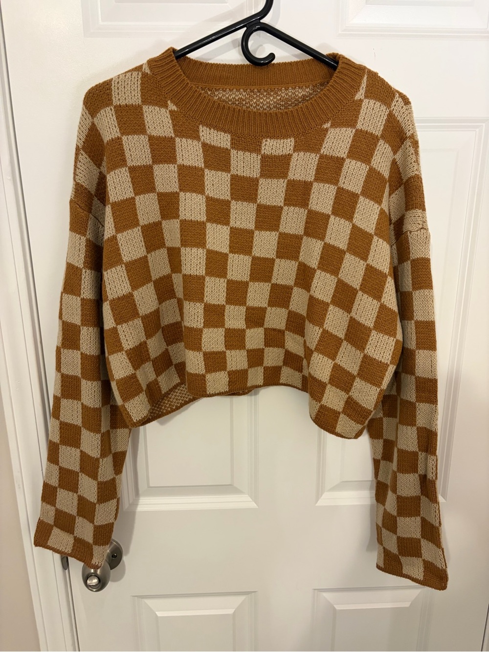 Checkerboard Cropped Knit Crewneck Sweater - Tan & Cream - Large